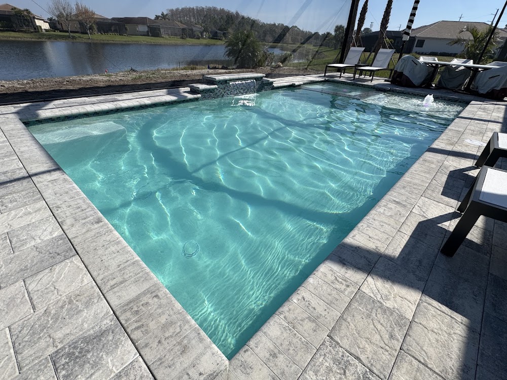 Aquatic Edge Pools