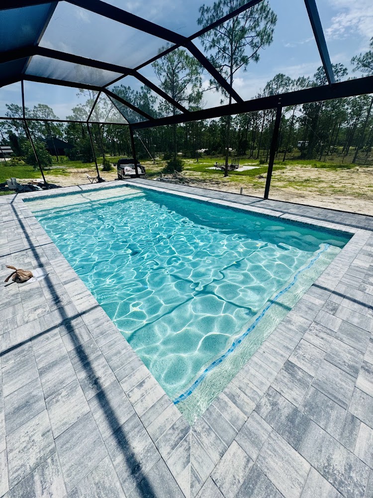 Tarpon Custom Pools LLC