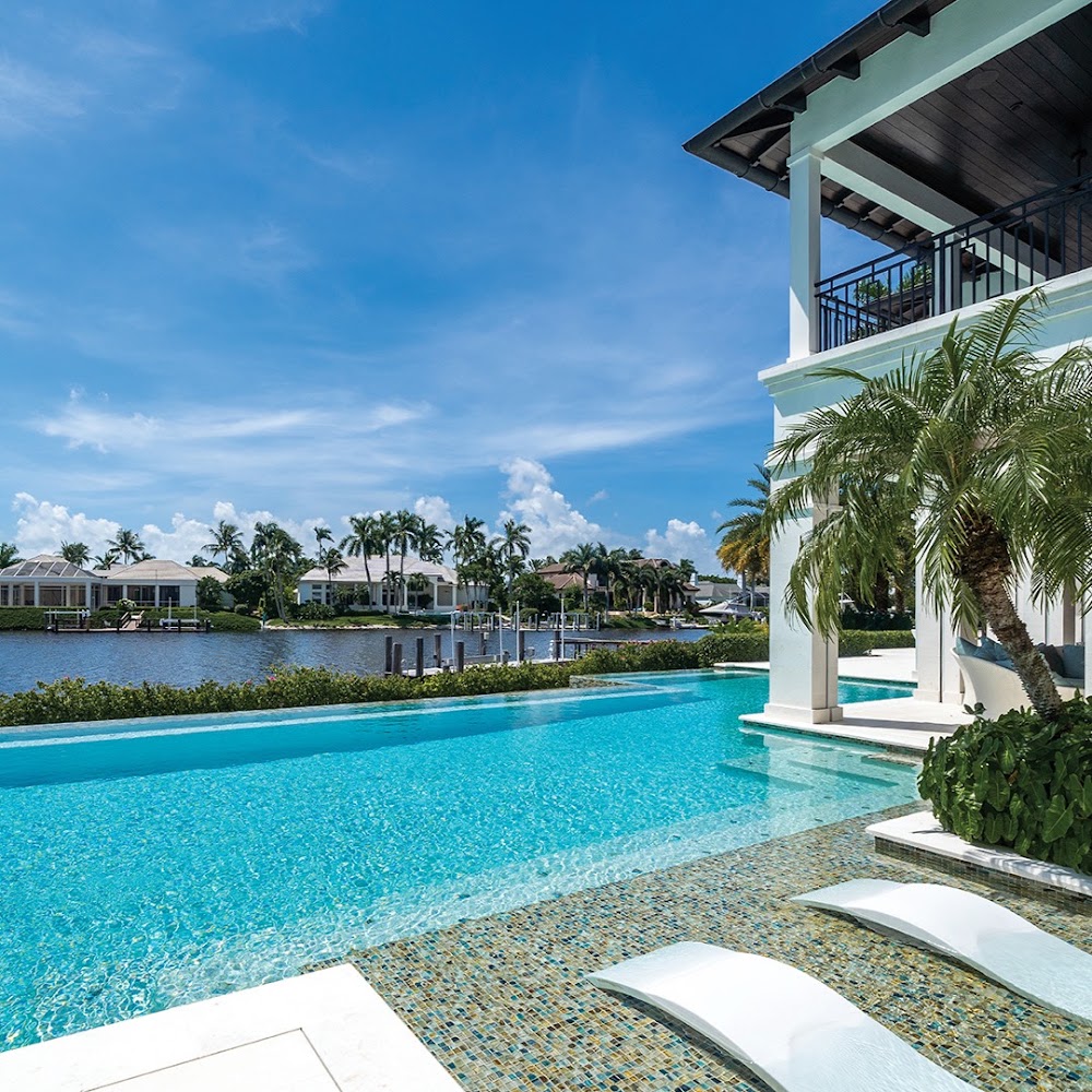 Alair Old Naples